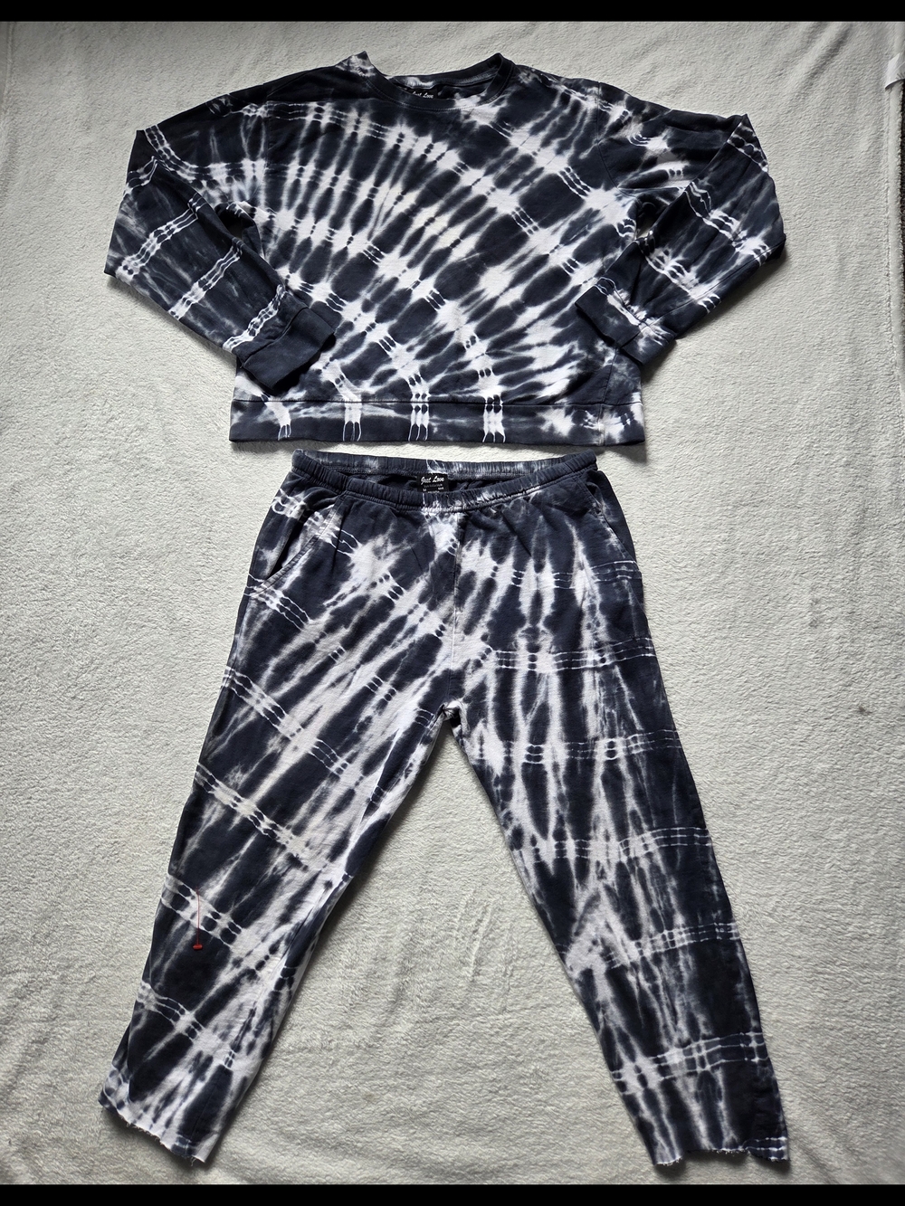 Just Love Tie Dye Sweatshirt Jogger Loungewear 2 Piece Set Cotton M